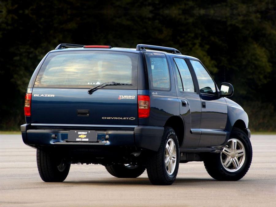  Chevrolet Blazer 2003 года  (BR) (фото 13 из 13)